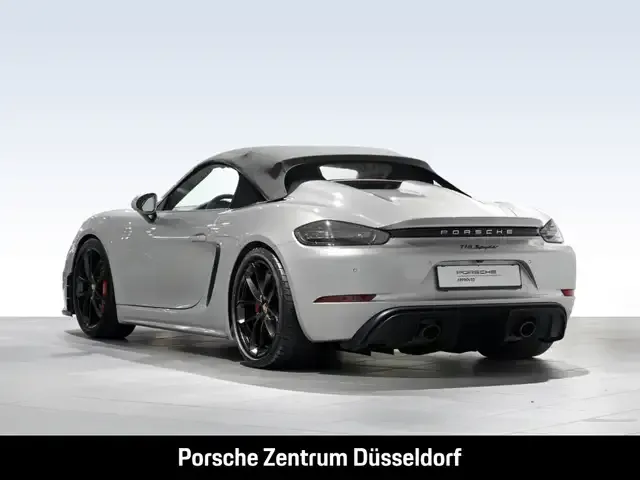 Porsche 718 Spyder