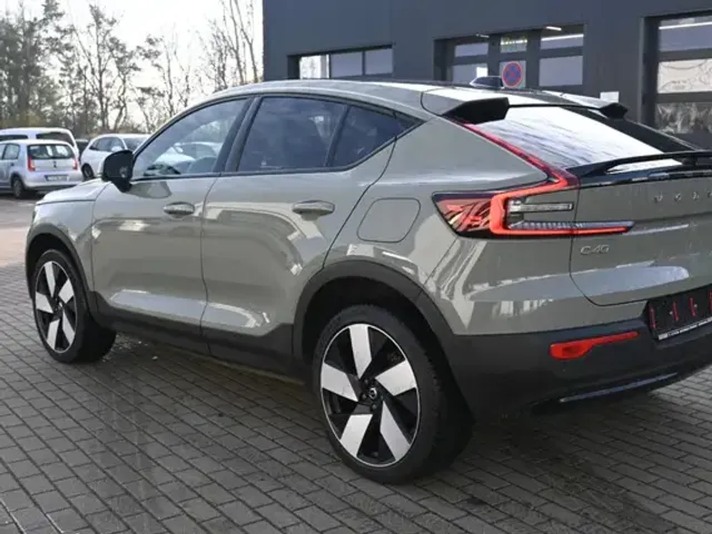 Volvo C40