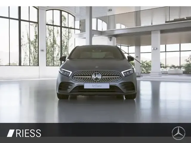 Mercedes-Benz A 250