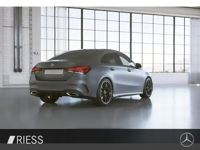 Mercedes-Benz A 250