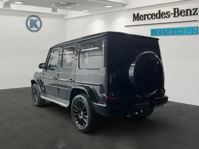 Mercedes-Benz G 500