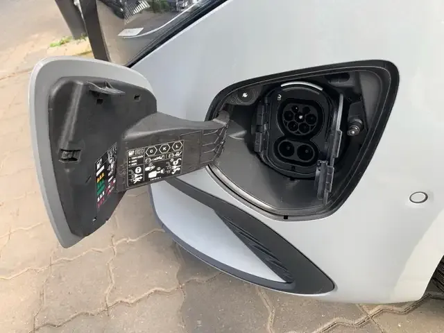 Mercedes-Benz EQV 300