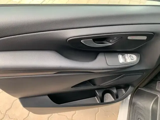 Mercedes-Benz EQV 300