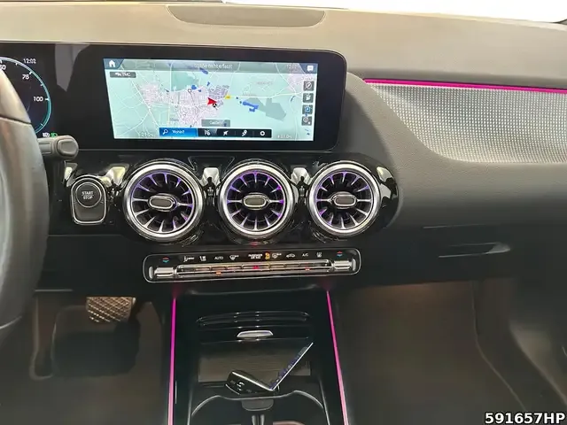 Mercedes-Benz EQA 250