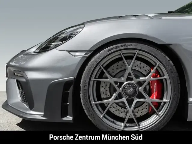 Porsche 718 Spyder