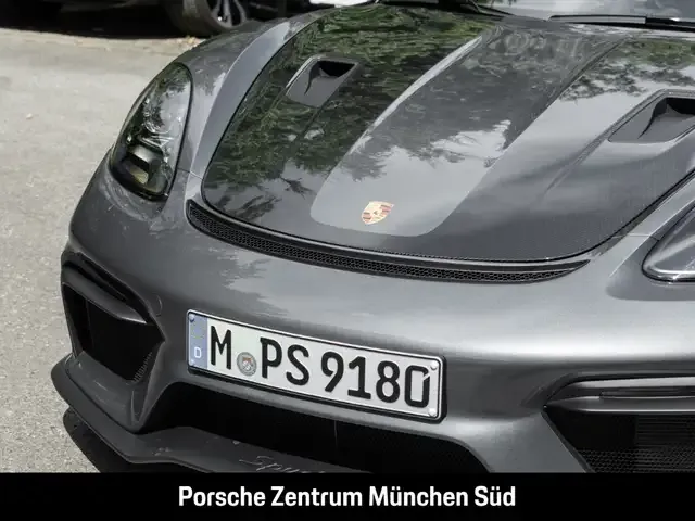 Porsche 718 Spyder