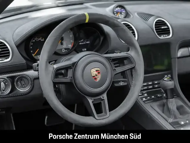 Porsche 718 Spyder