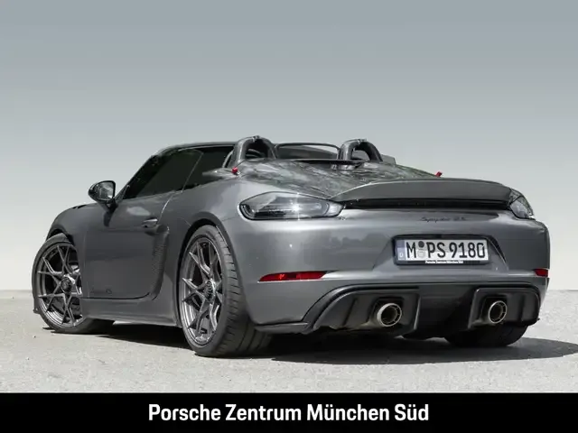 Porsche 718 Spyder