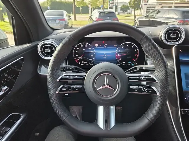 Mercedes-Benz GLC 200