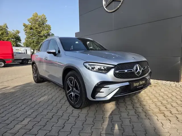 Mercedes-Benz GLC 200