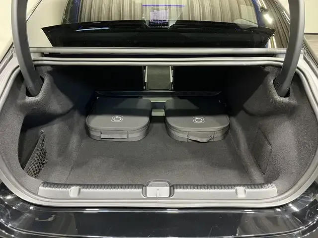 Mercedes-Benz EQE 350