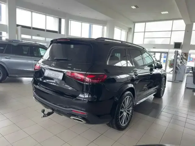 Mercedes-Benz GLS 580
