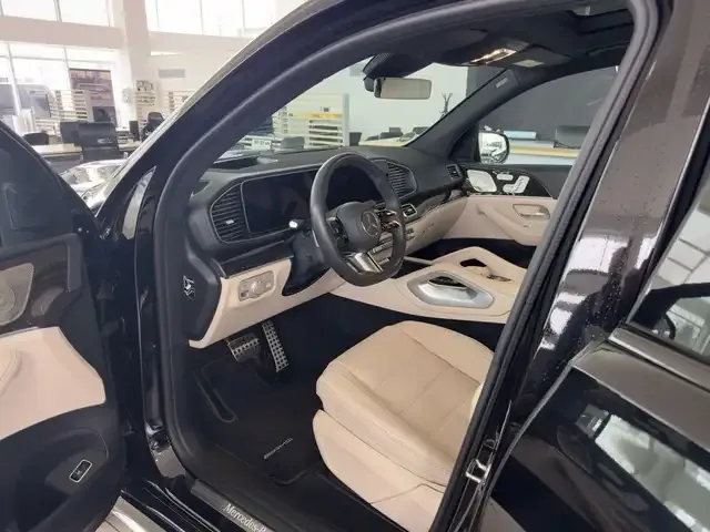 Mercedes-Benz GLS 580