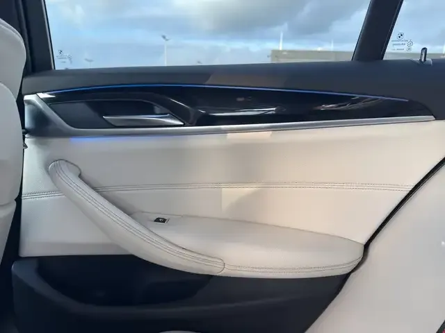BMW 545