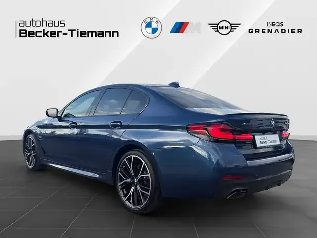BMW 545