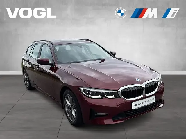 BMW 330