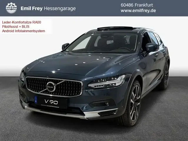 Volvo V90 Cross Country