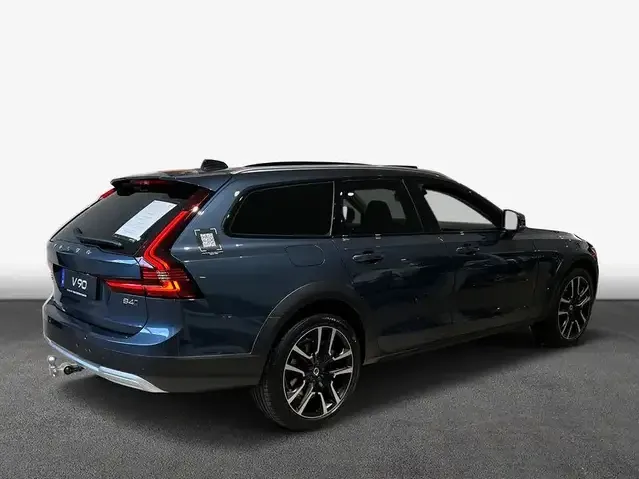 Volvo V90 Cross Country