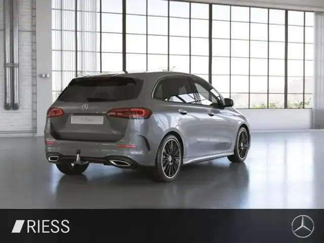Mercedes-Benz B 250