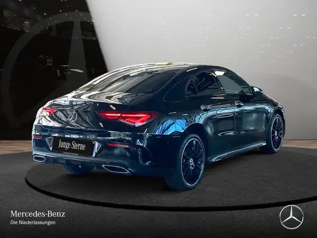 Mercedes-Benz CLA 250