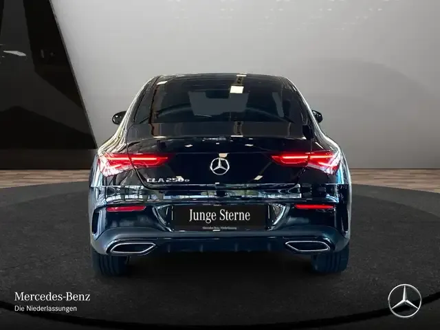Mercedes-Benz CLA 250