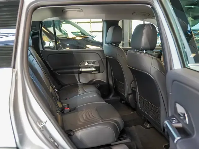 Mercedes-Benz EQB 300