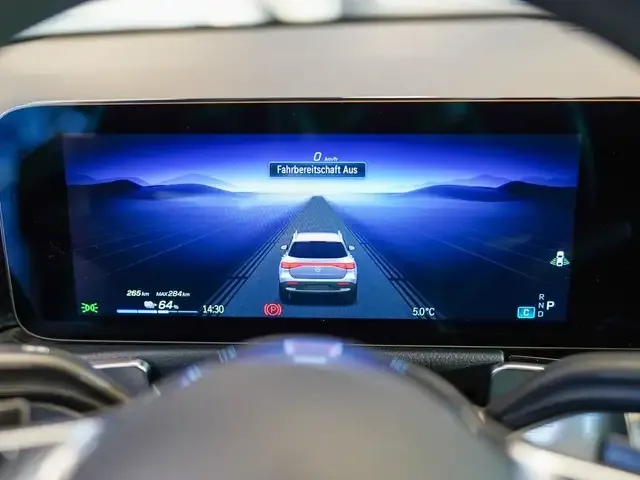 Mercedes-Benz EQB 300