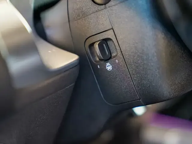 Mercedes-Benz EQB 300