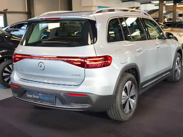 Mercedes-Benz EQB 300