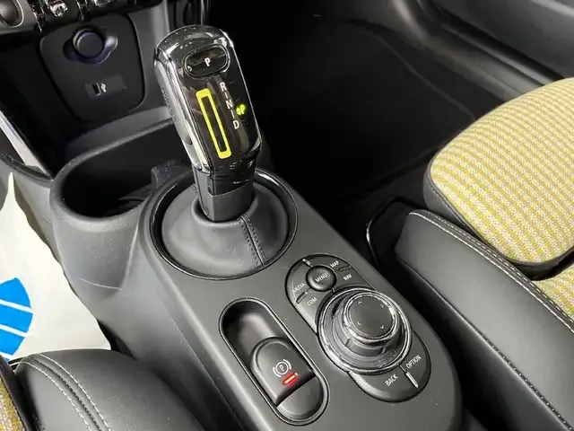 MINI Cooper SE