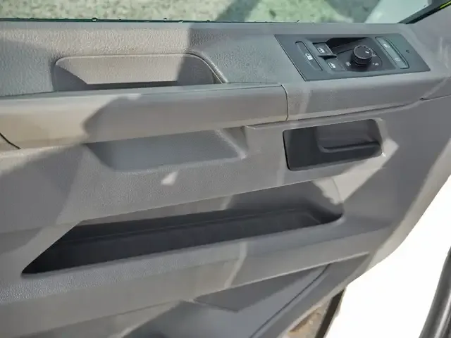 Volkswagen T6.1 Transporter