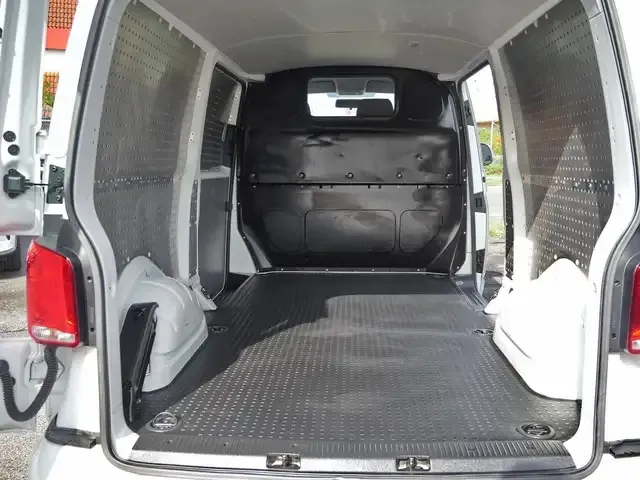 Volkswagen T6.1 Transporter