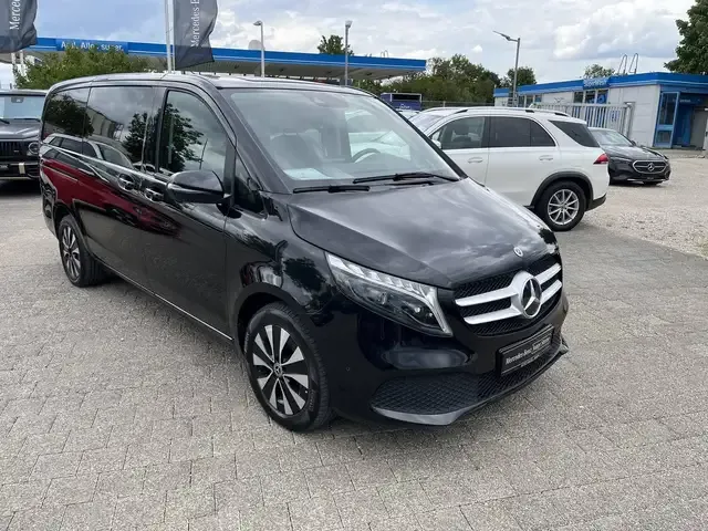 Mercedes-Benz V 250