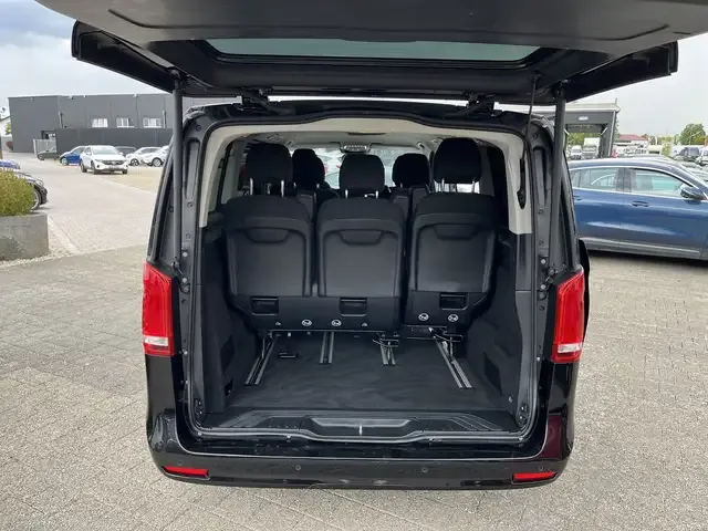 Mercedes-Benz V 250