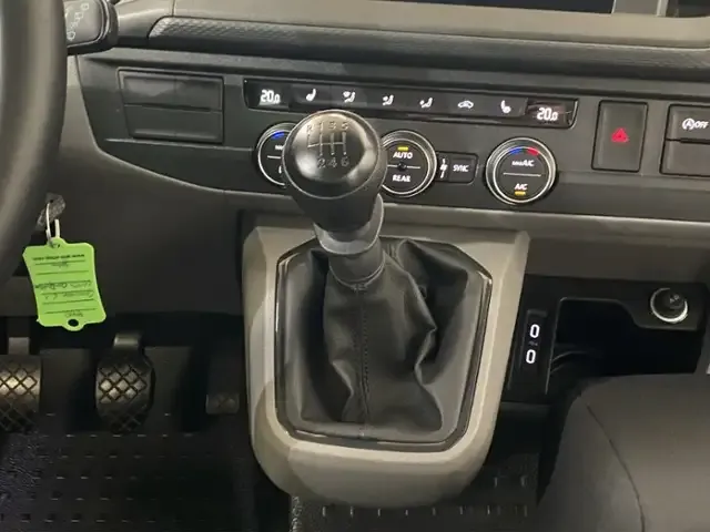 Volkswagen T6.1 Caravelle