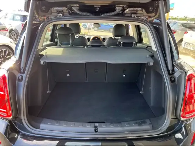 MINI One Countryman