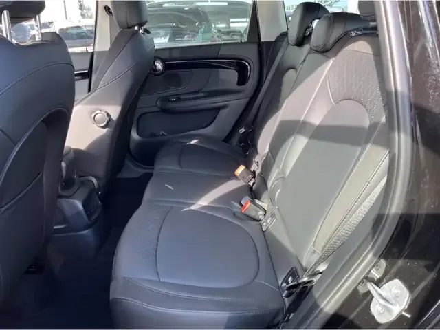 MINI One Countryman