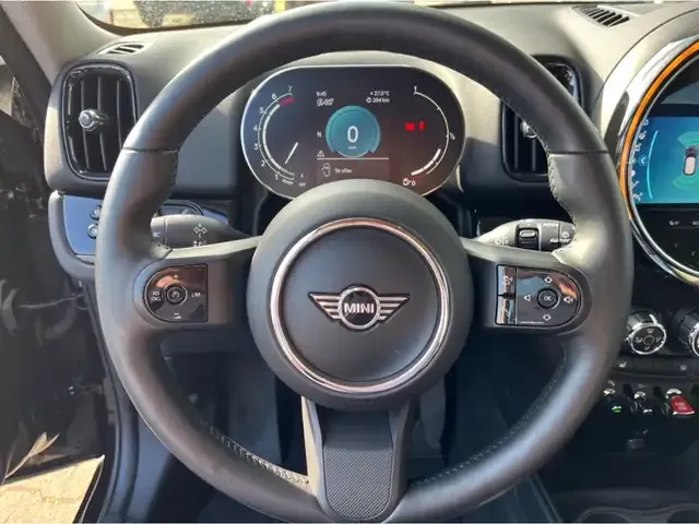 MINI One Countryman