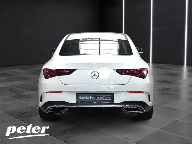 Mercedes-Benz CLA 180