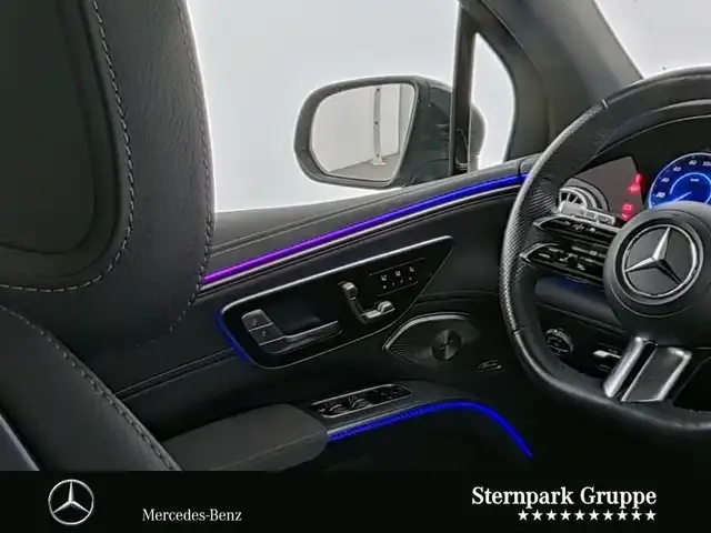 Mercedes-Benz EQS SUV