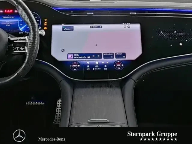 Mercedes-Benz EQS SUV