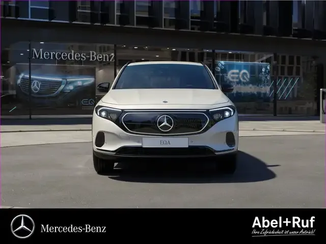 Mercedes-Benz EQA 250