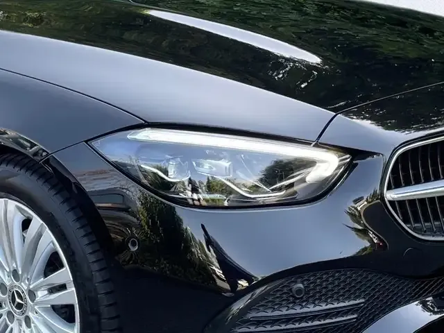 Mercedes-Benz C 180