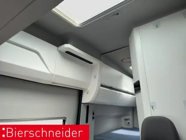 Volkswagen Grand California