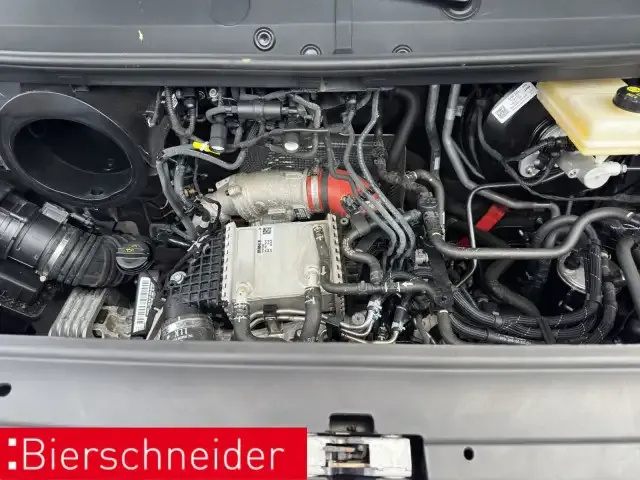 Volkswagen Grand California