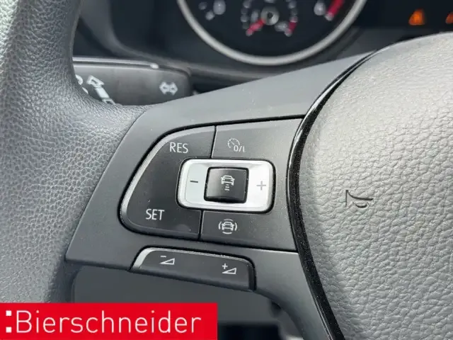 Volkswagen Grand California
