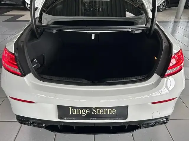 Mercedes-Benz C 63 AMG