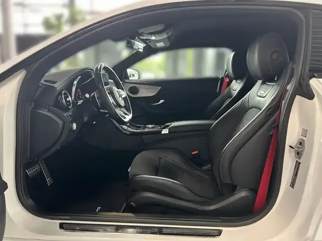 Mercedes-Benz C 63 AMG