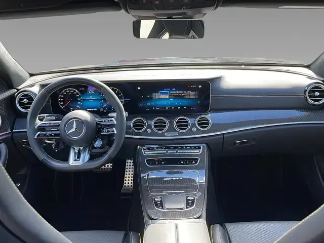 Mercedes-Benz E 63 AMG