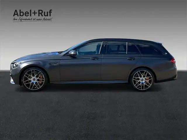 Mercedes-Benz E 63 AMG